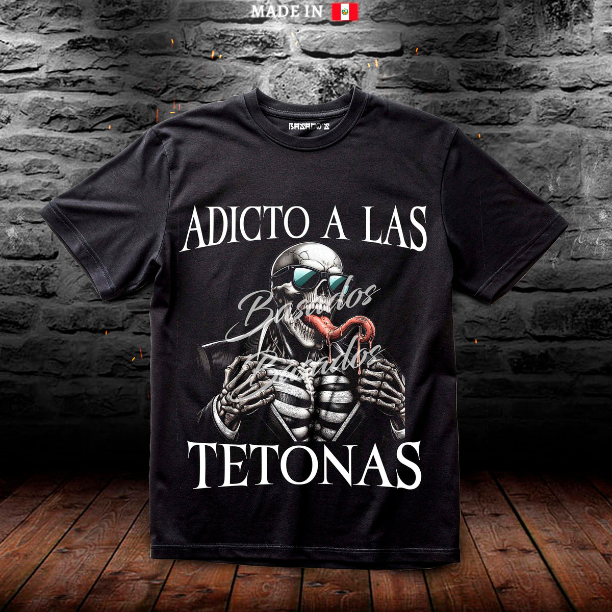 ADICTO A LAS TETONAS